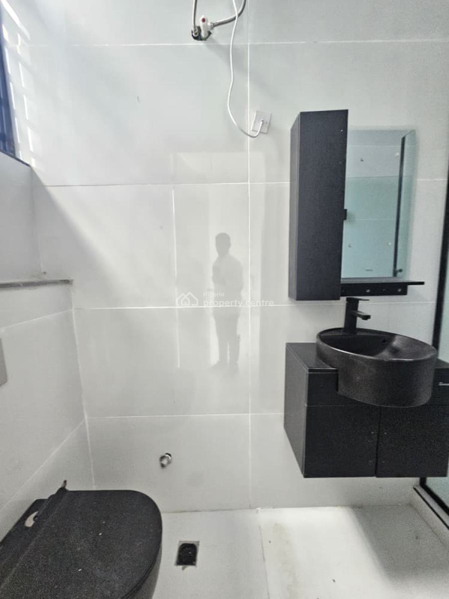 Exquisite Spacious Luxury 5 Bedroom Fully Detached Duplex with Bq and, Family Lounge   - ⁠inbuilt Speakers - ⁠bq - ⁠swimming Pool, Ikota, Lekki, Lagos, Detached Duplex for Sale