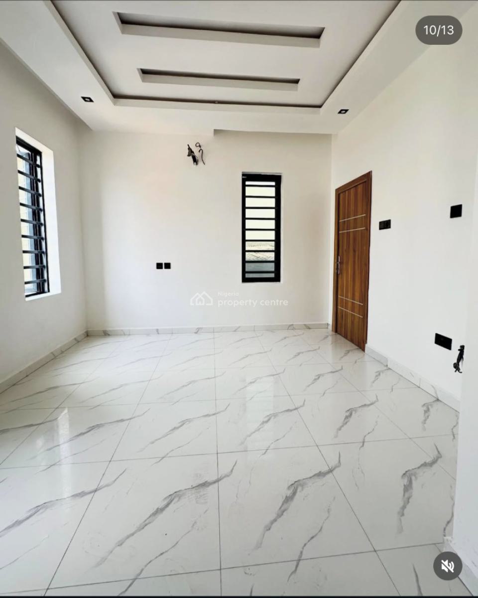 Spaciously Built 4 Bedroom Fully Detached Duplex  with  Bq, Magodo, Lagos, Detached Duplex for Sale