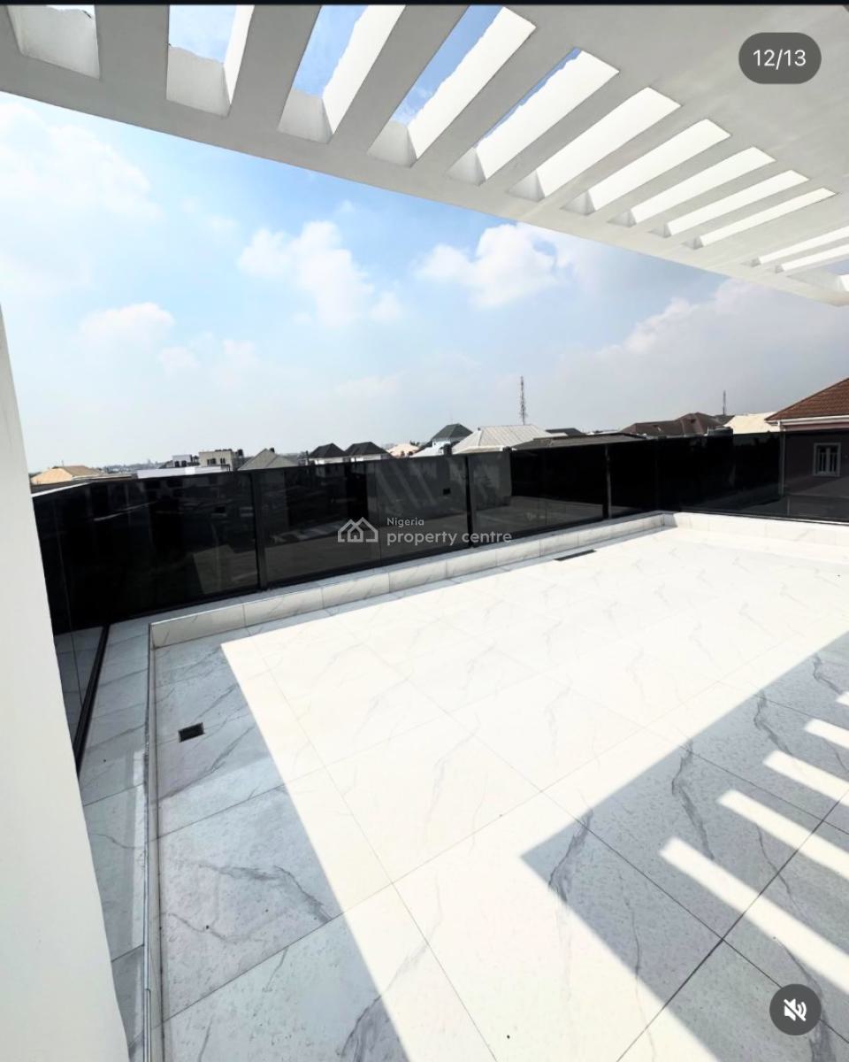 Spaciously Built 4 Bedroom Fully Detached Duplex  with  Bq, Magodo, Lagos, Detached Duplex for Sale