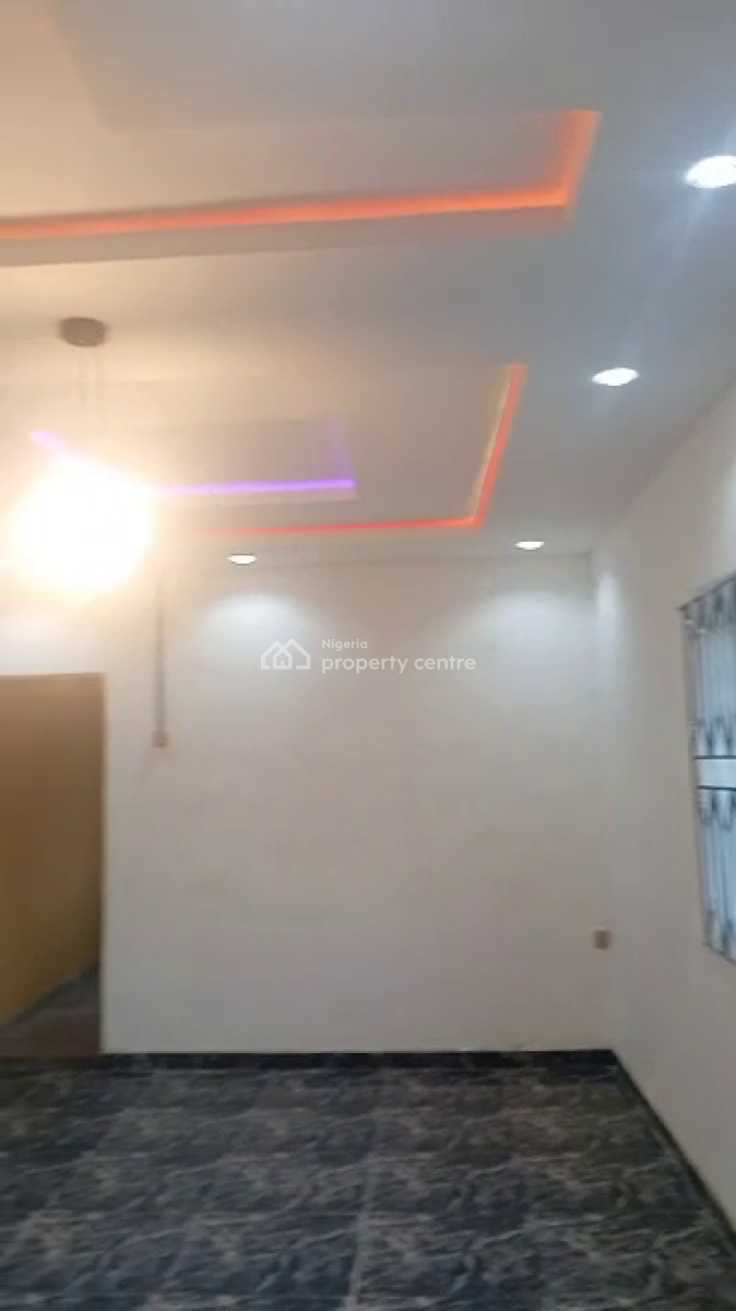 3bedroom Flat, Abesan, Ipaja, Lagos, Flat / Apartment for Sale