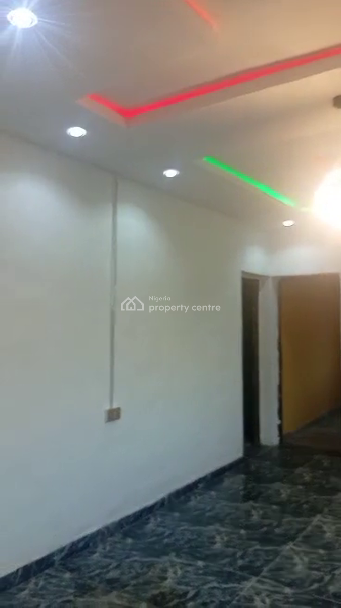 3bedroom Flat, Abesan, Ipaja, Lagos, Flat / Apartment for Sale
