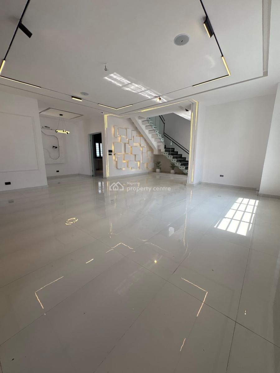 5bedroom Fully Detached Duplex, 2nd Toll Gate Chevron, Lekki Phase 2, Lekki, Lagos, Detached Duplex for Sale