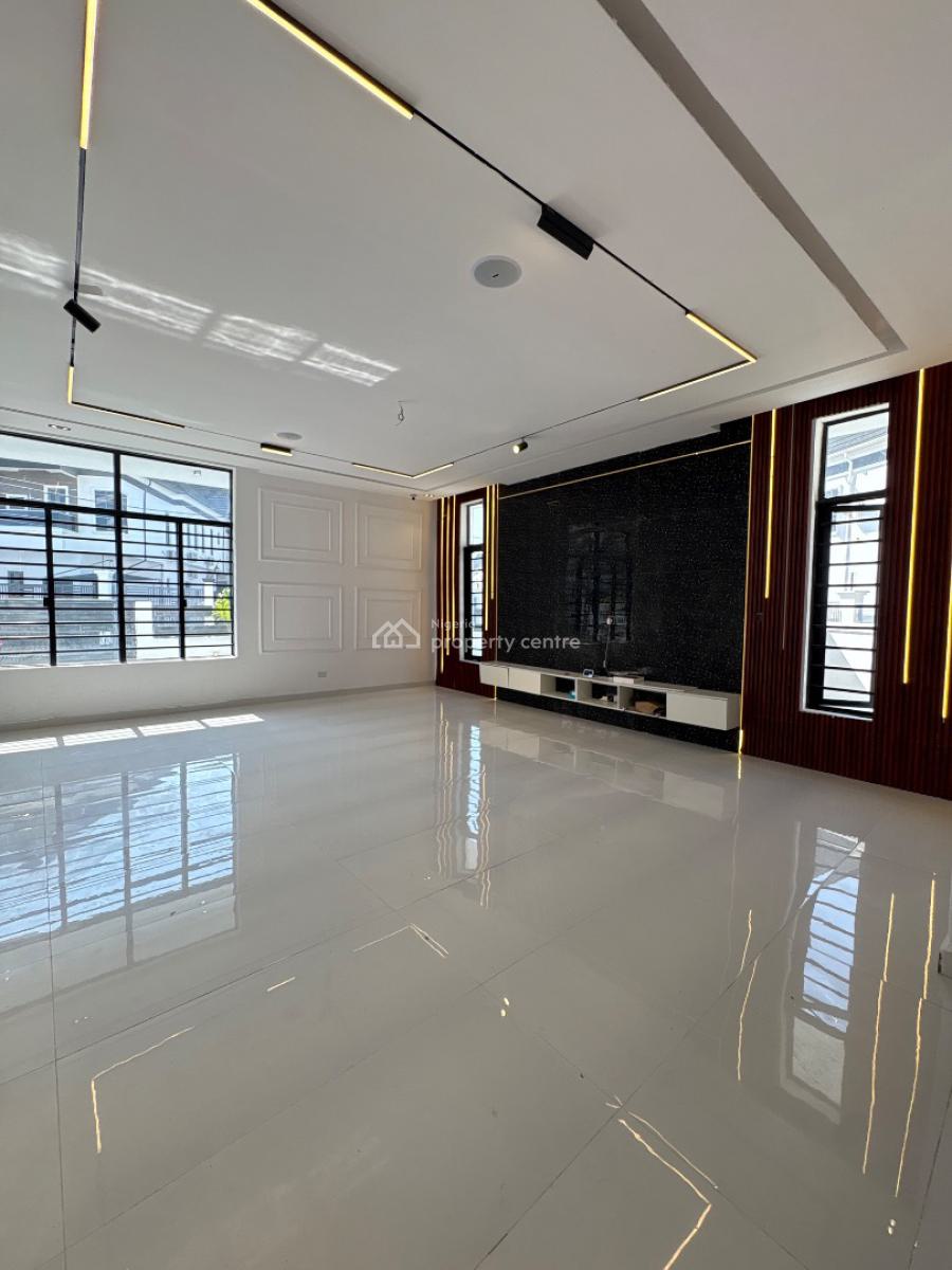 5bedroom Fully Detached Duplex, 2nd Toll Gate Chevron, Lekki Phase 2, Lekki, Lagos, Detached Duplex for Sale