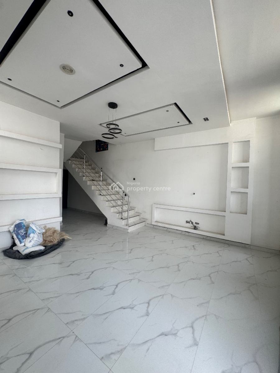 4 Bedroom Semi Detached Duplex + Bq, Lekki Phase 1, Lekki, Lagos, Semi-detached Duplex for Rent