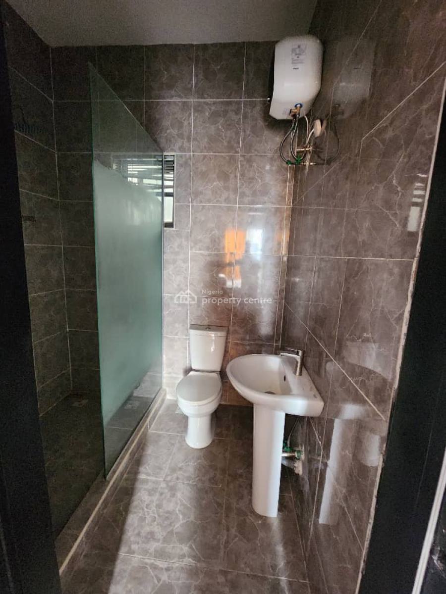 Fully Serviced 2bedroom Apartment with Swimming Pool and Gym, Off Freedom Way, Ikate, Lekki, Lagos, Flat / Apartment for Sale
