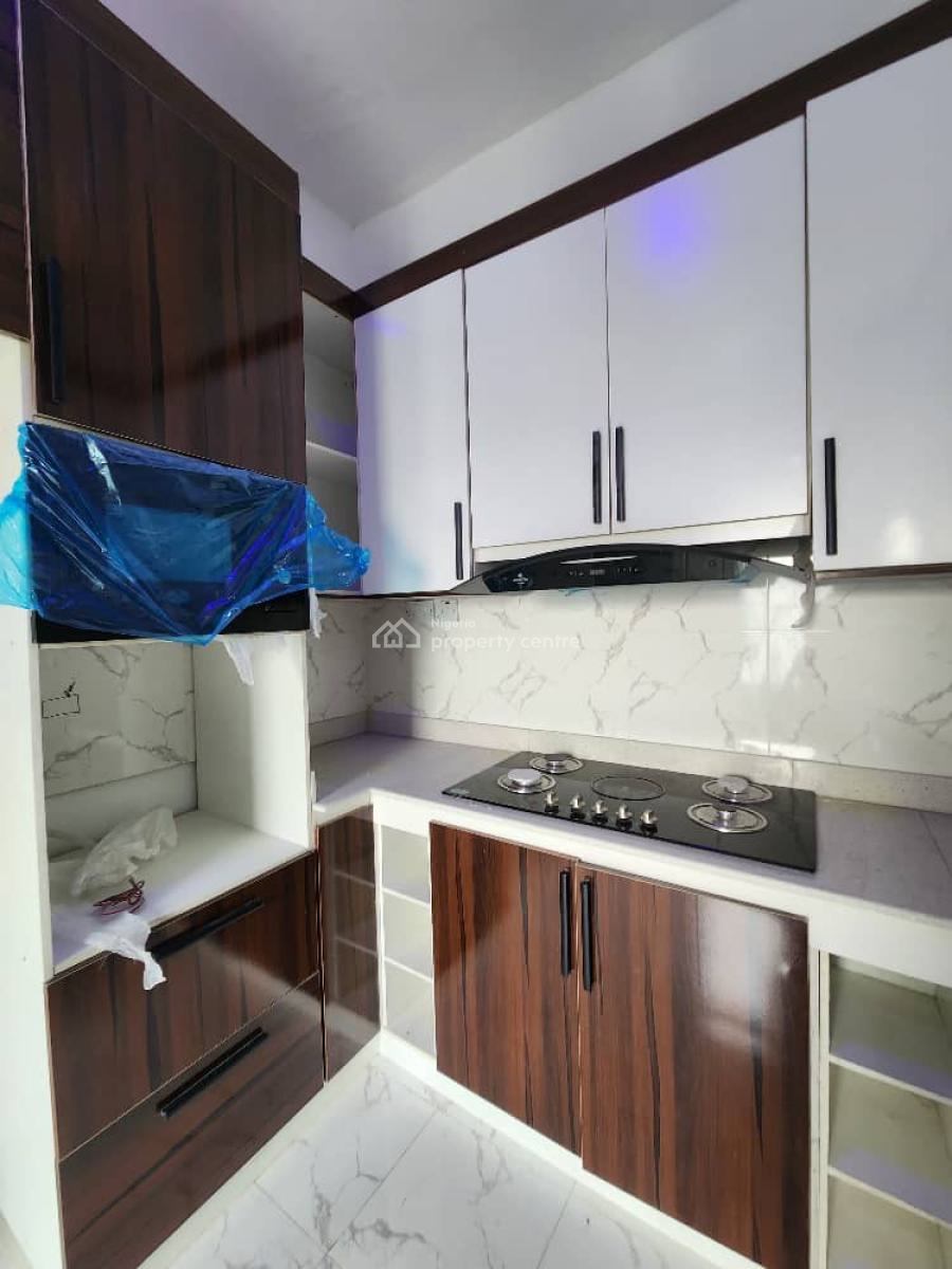 Fully Serviced 2bedroom Apartment with Swimming Pool and Gym, Off Freedom Way, Ikate, Lekki, Lagos, Flat / Apartment for Sale