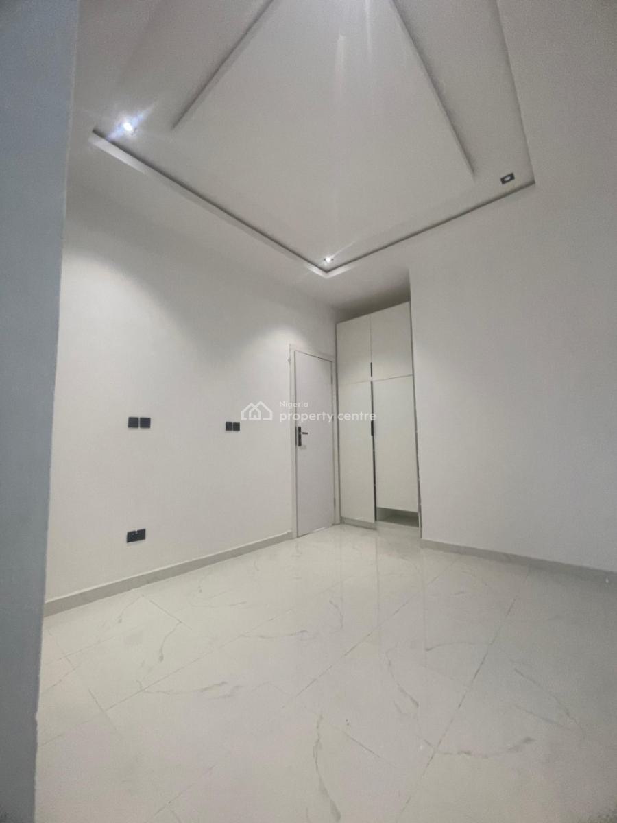 Luxurious Contemporary 4 Bedroom Deluxe Terraced Duplexluxurious Conte, Ikota, Lekki, Lagos, Terraced Duplex for Sale