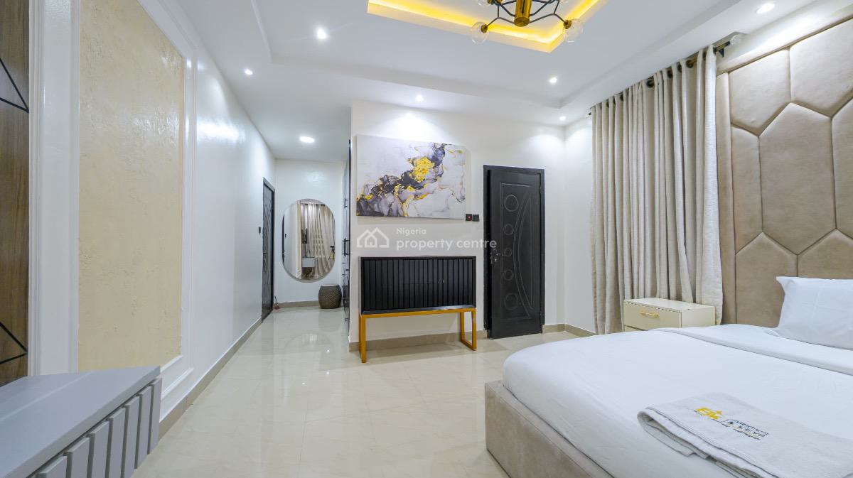 3 Bedroom Apartment with Pool & Snooker, Ikoyi, Lagos, Flat / Apartment Short Let