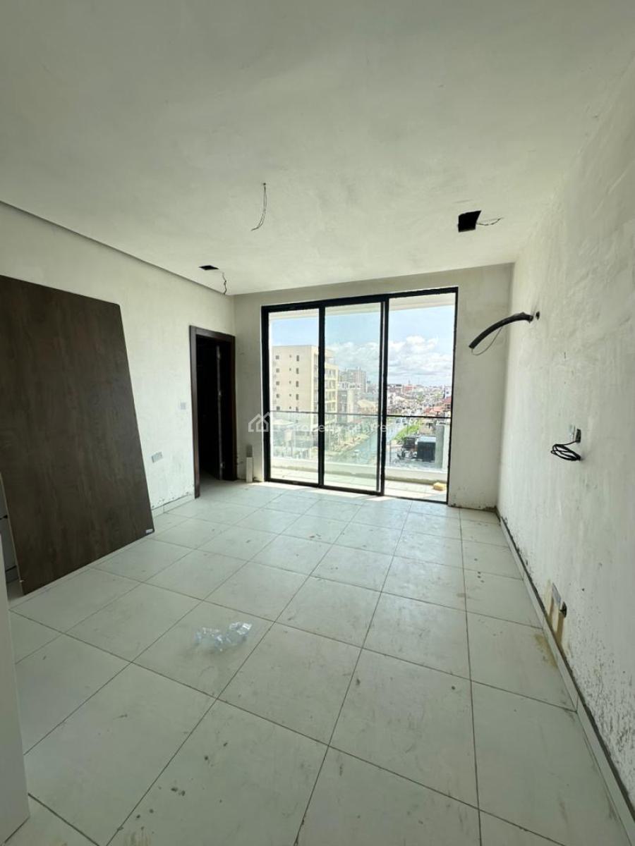 Luxurious 2 Bedroom Apartment with a Swimming Pool in a Cozy & Secure, Ikate, Lekki, Lagos, Flat / Apartment for Sale