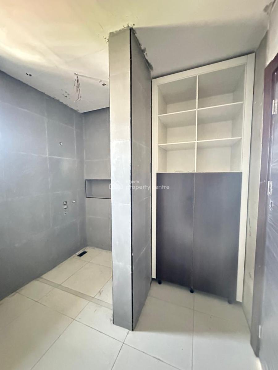 Luxurious 2 Bedroom Apartment with a Swimming Pool in a Cozy & Secure, Ikate, Lekki, Lagos, Flat / Apartment for Sale