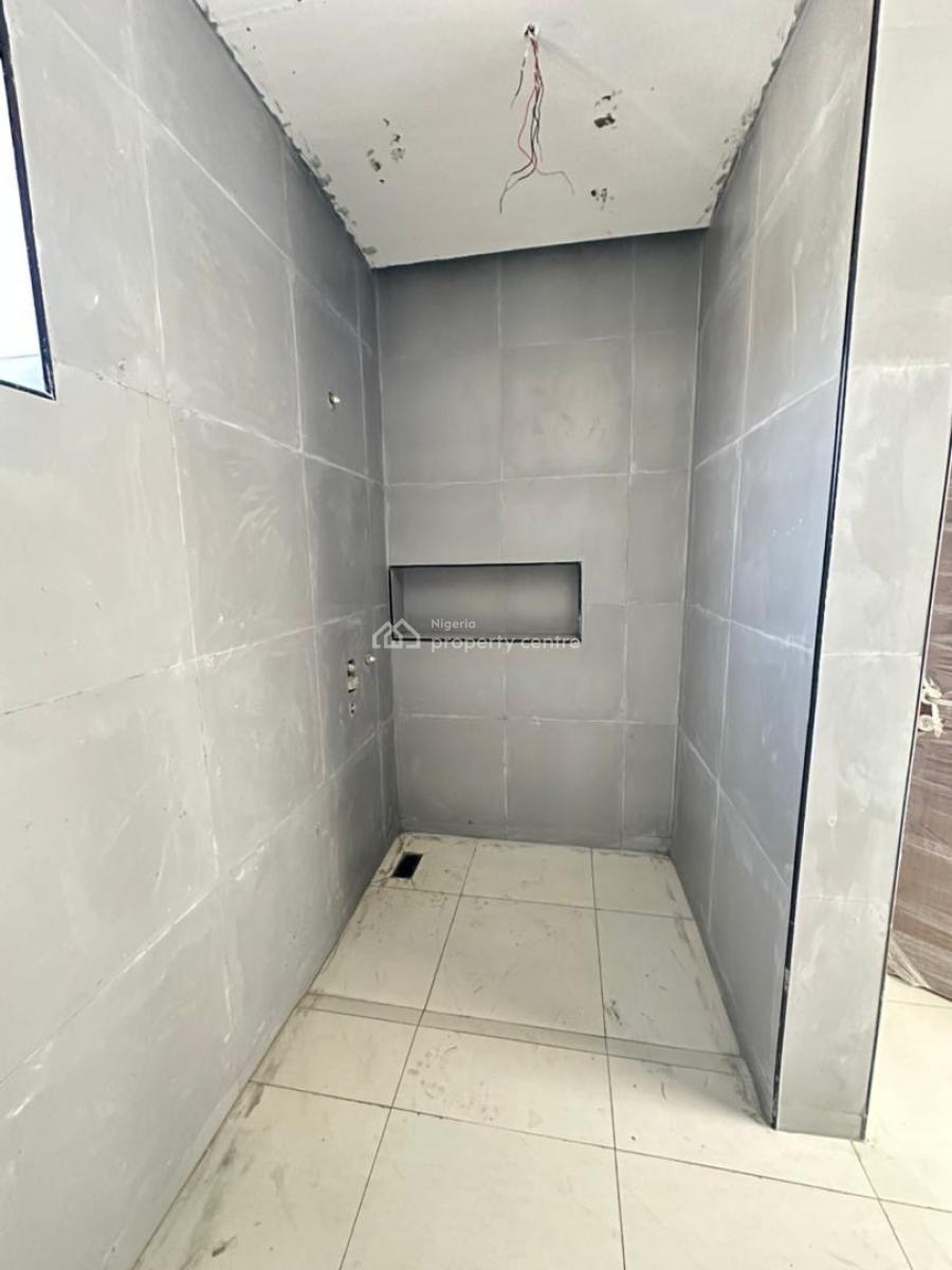 Luxurious 2 Bedroom Apartment with a Swimming Pool in a Cozy & Secure, Ikate, Lekki, Lagos, Flat / Apartment for Sale