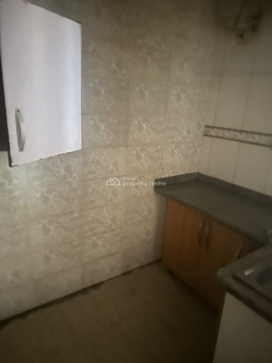 2 Bedroom Flat in a Gated and Access Code Estate, Southern View Estate, Lekki, Lagos, Flat / Apartment for Rent