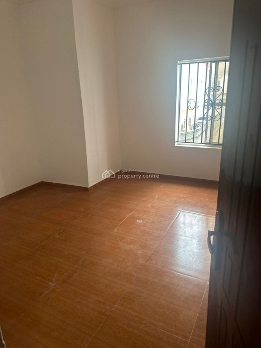 2 Bedroom Flat in a Gated and Access Code Estate, Southern View Estate, Lekki, Lagos, Flat / Apartment for Rent