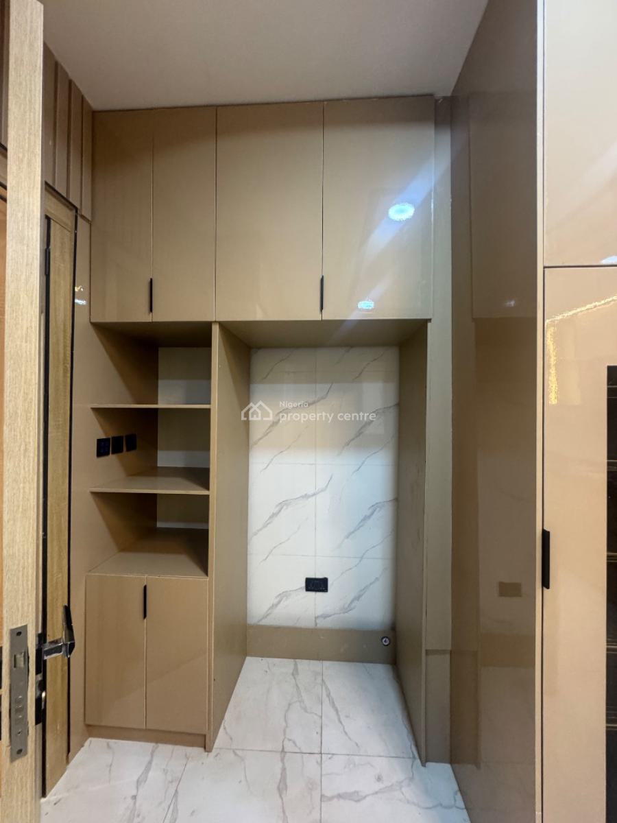 Massive World   5 Bedroom Duplex Fully Detached with Bq in Bera Estate, Bera Estate Chevron Drive, Lekki, Lagos, Detached Duplex for Sale