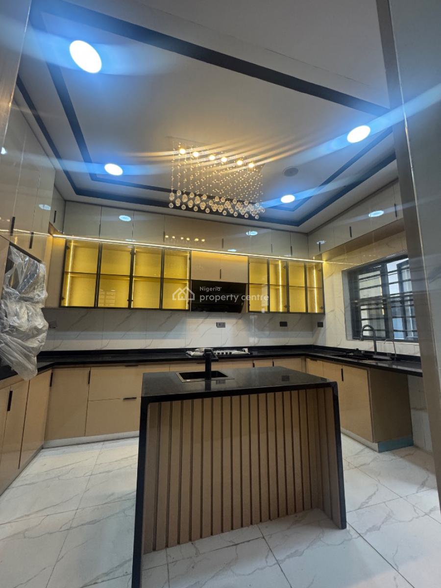 Massive World   5 Bedroom Duplex Fully Detached with Bq in Bera Estate, Bera Estate Chevron Drive, Lekki, Lagos, Detached Duplex for Sale