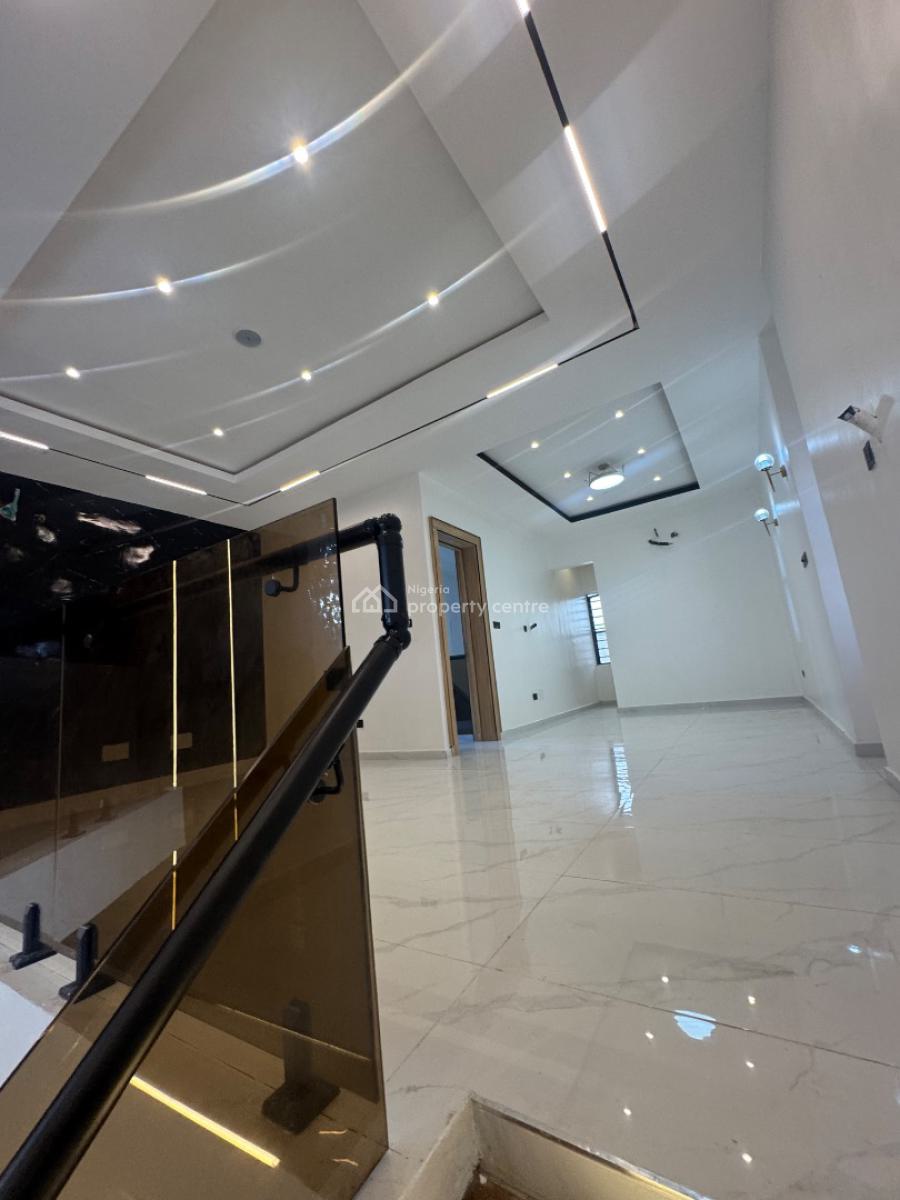 Massive World   5 Bedroom Duplex Fully Detached with Bq in Bera Estate, Bera Estate Chevron Drive, Lekki, Lagos, Detached Duplex for Sale