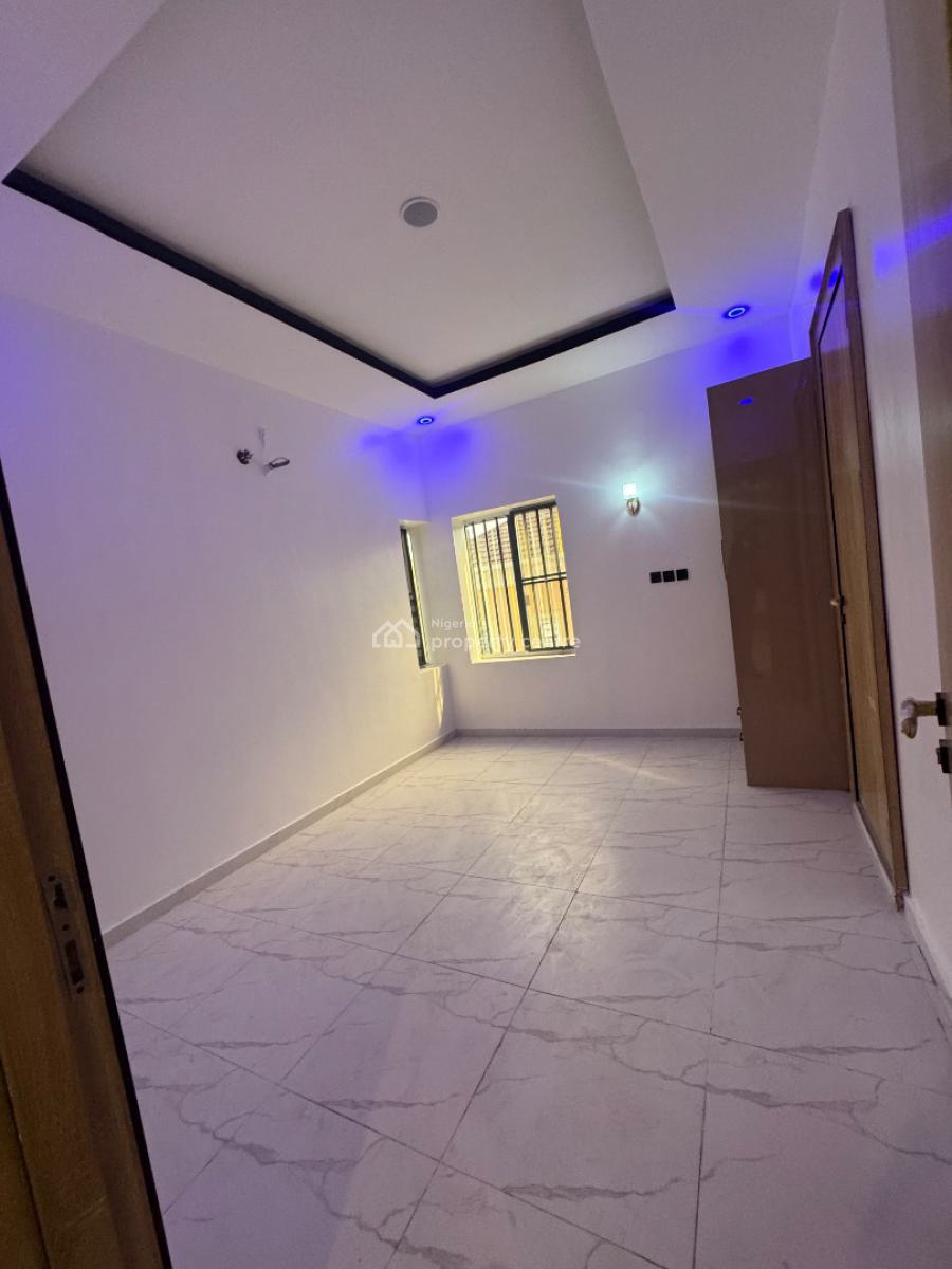 Massive World   5 Bedroom Duplex Fully Detached with Bq in Bera Estate, Bera Estate Chevron Drive, Lekki, Lagos, Detached Duplex for Sale