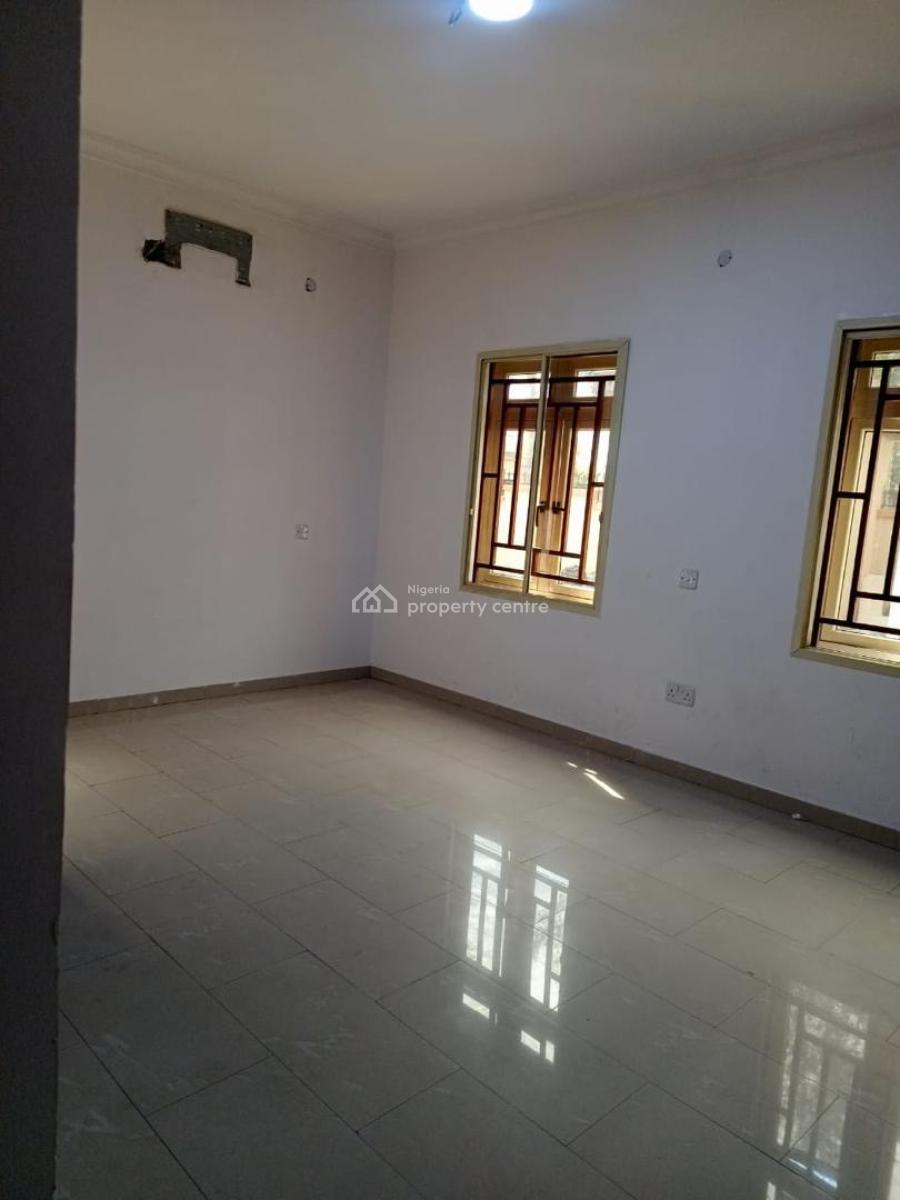Spacious Miniflat, Off Admiralty Way, Lekki Phase 1, Lekki, Lagos, Mini Flat (room and Parlour) for Rent