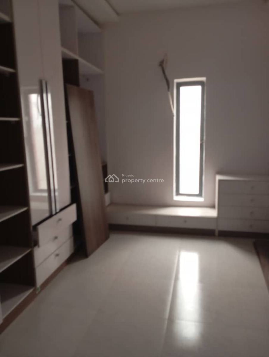 Waterfront Serviced 3-bedroom Terrace Apartment, Banana Island, Ikoyi, Lagos, Terraced Duplex for Rent