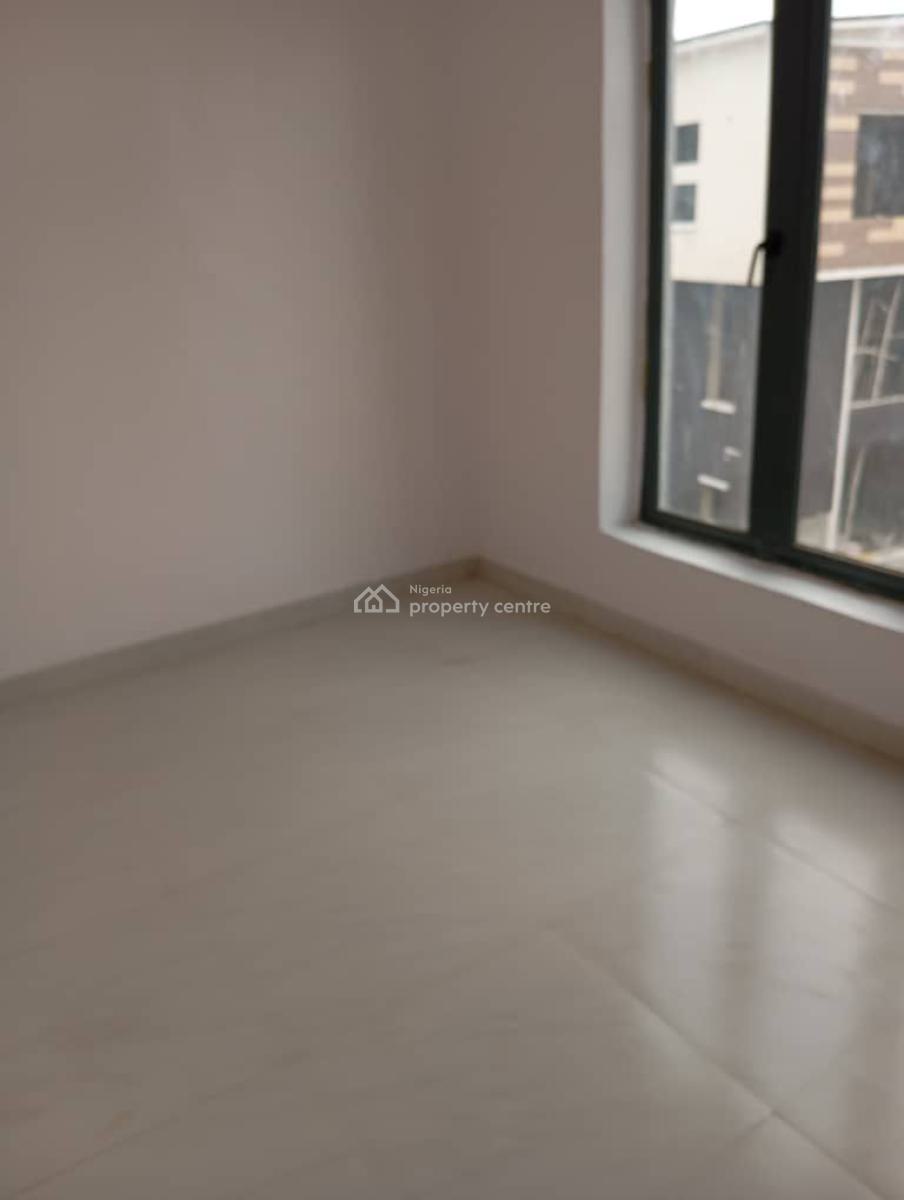 Waterfront Serviced 3-bedroom Terrace Apartment, Banana Island, Ikoyi, Lagos, Terraced Duplex for Rent