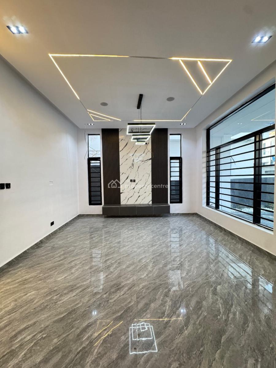 4  Bedroom Semi- Detached Duplex  with a Bq, Ikota, Lekki, Lagos, Semi-detached Duplex for Sale