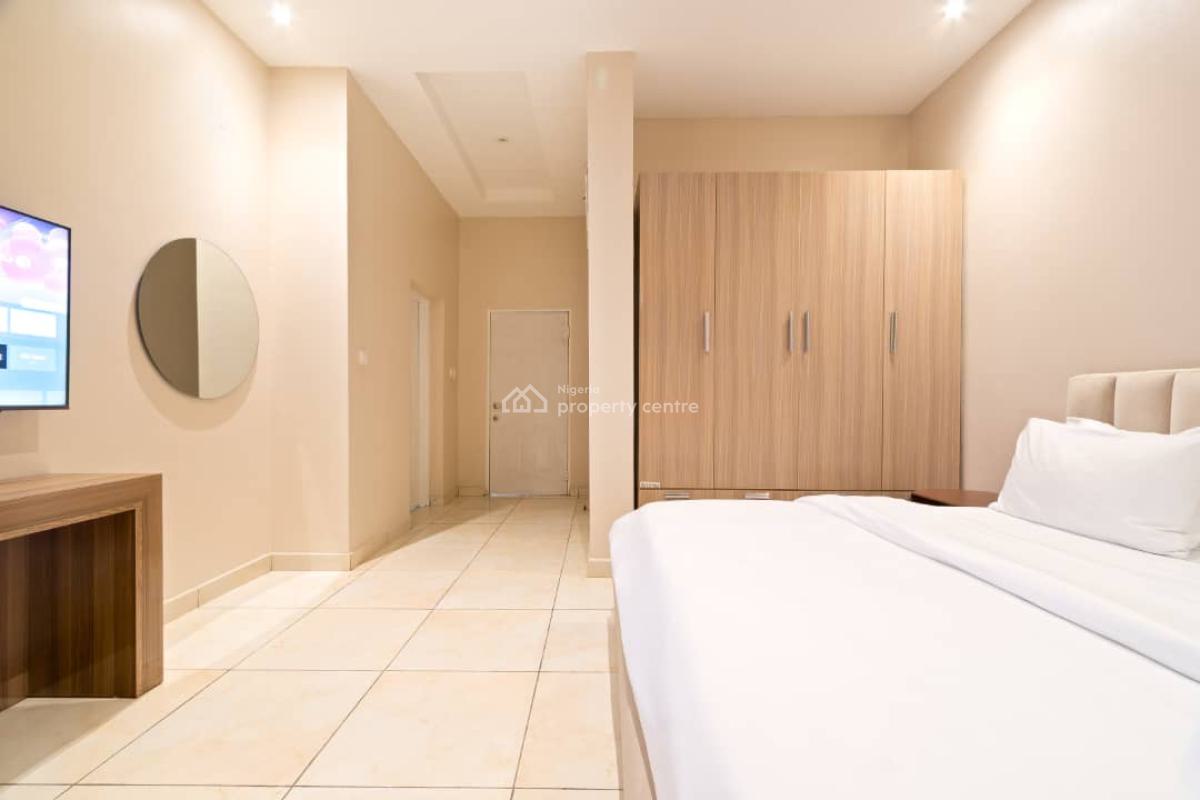 Luxurious 4 Bed with Swimming Pool, Victoria Island (vi), Lagos, House Short Let