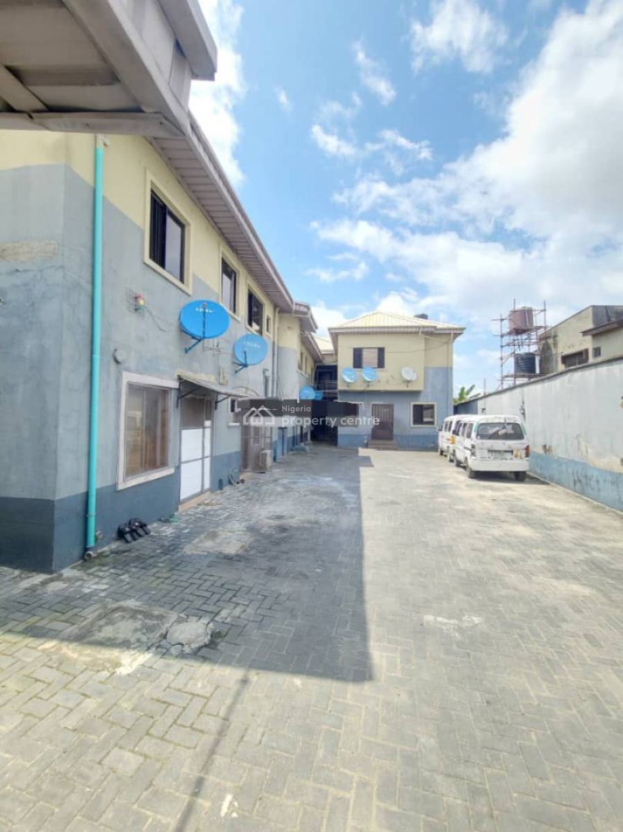 Mini Flat on The Ground Floor, Ado Road,ajah Lagos, Ado, Ajah, Lagos, Mini Flat (room and Parlour) for Rent