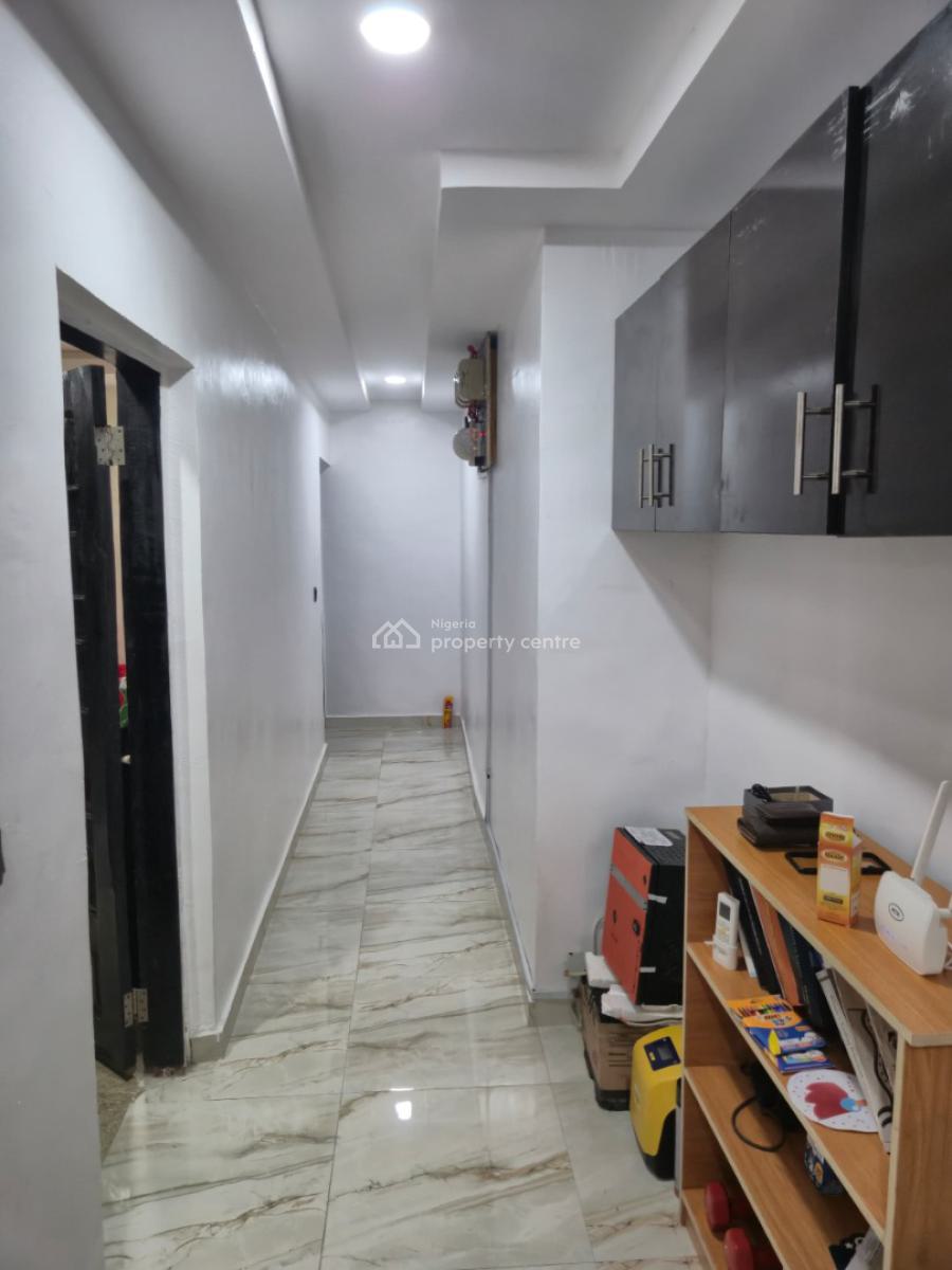 2 Bedroom Flat, Off Nike Art Gallery Road, Ikate - Lekki Lagos., Lekki Phase 1, Lekki, Lagos, Flat / Apartment for Sale