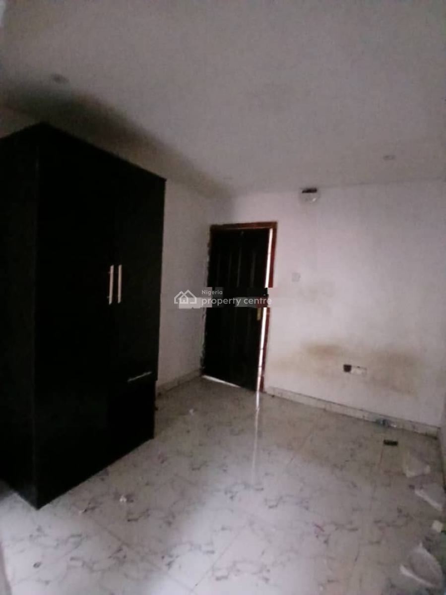 a Mini Flat on The Ground Floor, Oke Ira Nla,ajah Lagos, Oke Ira, Ajah, Lagos, Mini Flat (room and Parlour) for Rent
