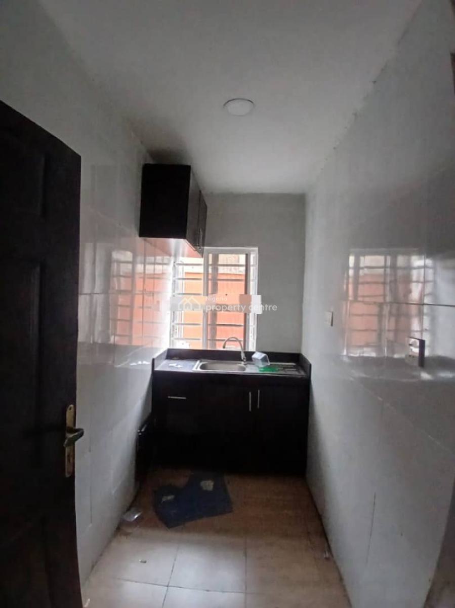 a Mini Flat on The Ground Floor, Oke Ira Nla,ajah Lagos, Oke Ira, Ajah, Lagos, Mini Flat (room and Parlour) for Rent