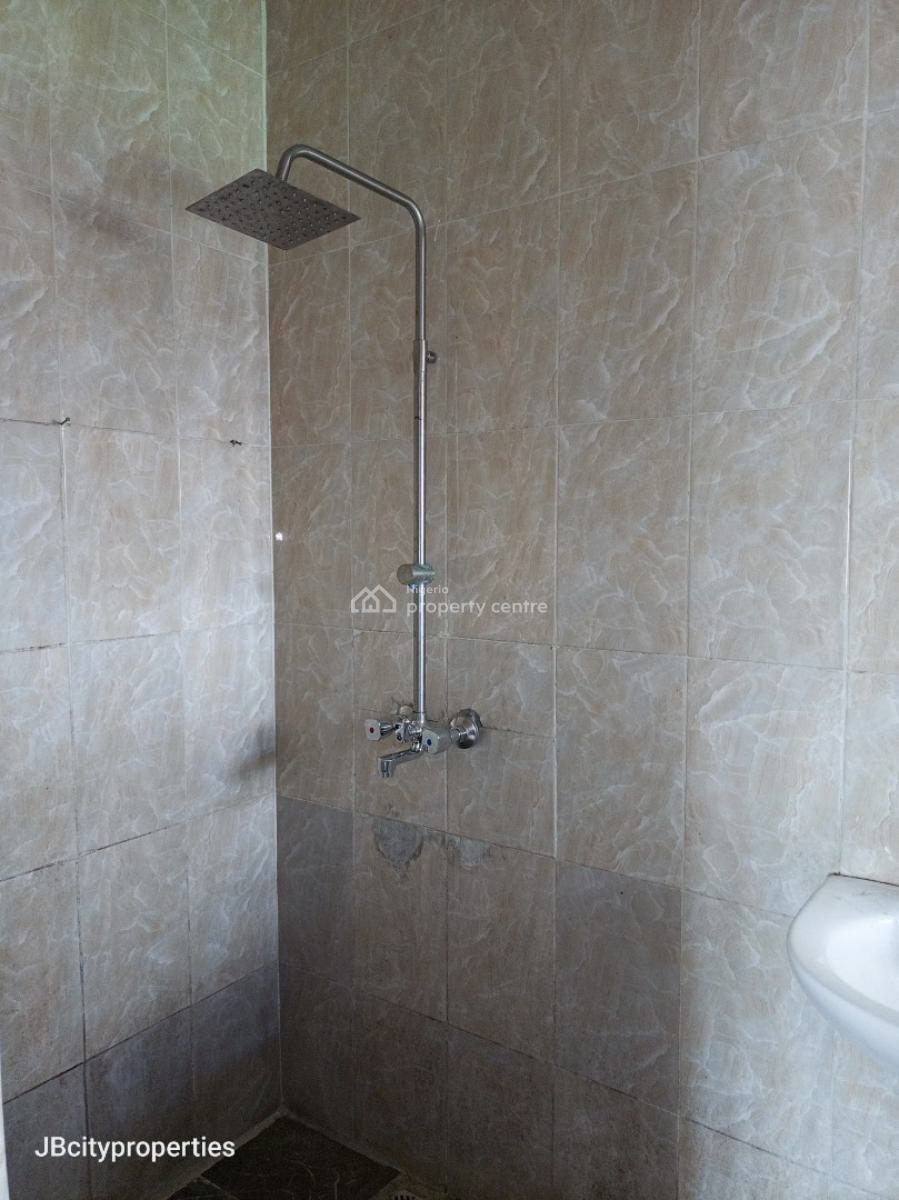 Luxury Sharp 2 Bedroom Apartment, Ogombo, Ogombo, Ajah, Lagos, Flat / Apartment for Rent