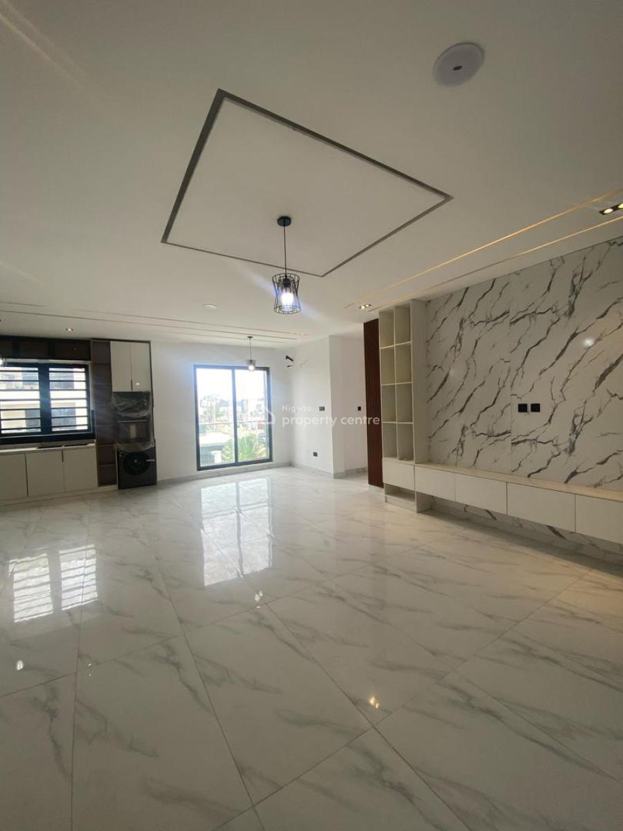 Spacious & Secure! 2-bedroom Apartment with Flood-free Environment, Ikate, Lekki, Lagos, Flat / Apartment for Rent