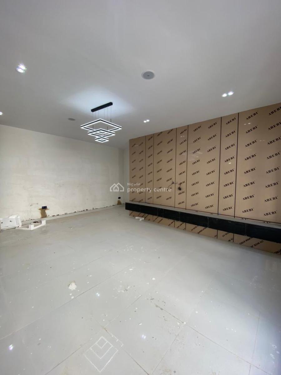 Lovely 2 Bedroom Apartment with a Serene Environment, Ologolo, Lekki, Lagos, Flat / Apartment for Sale