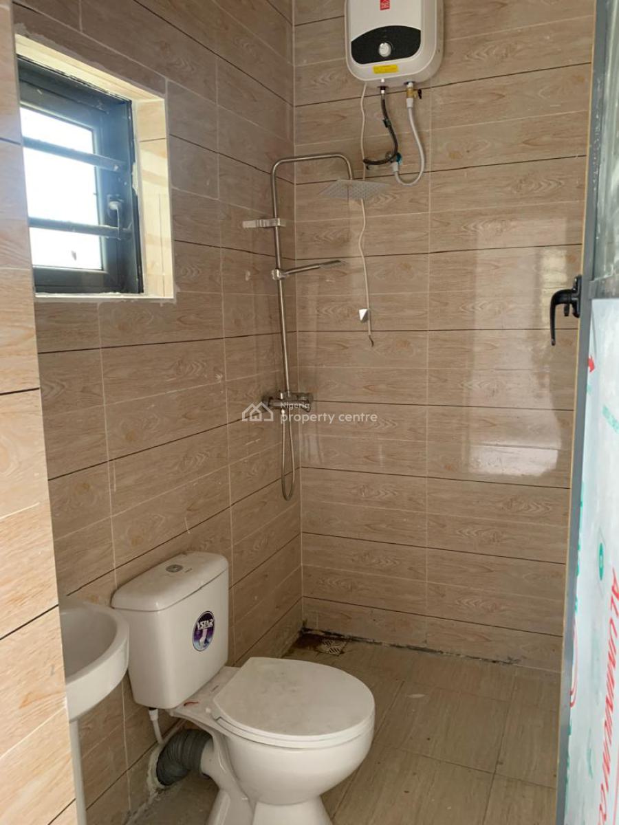 Top Notch 3 Bedroom Flat in a Good and Secured Area, Abraham Adesanya Area, Ajah, Lagos, Flat / Apartment for Rent