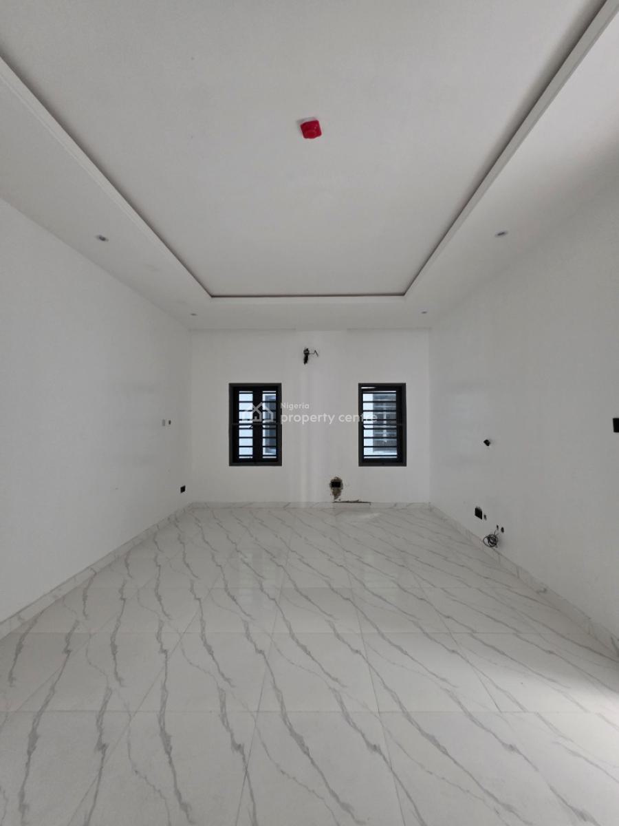 Luxury 3 Bedroom Apartment with Swimming Pool, Off Freedom Way, Lekki Phase 1, Lekki, Lagos, Flat / Apartment for Sale