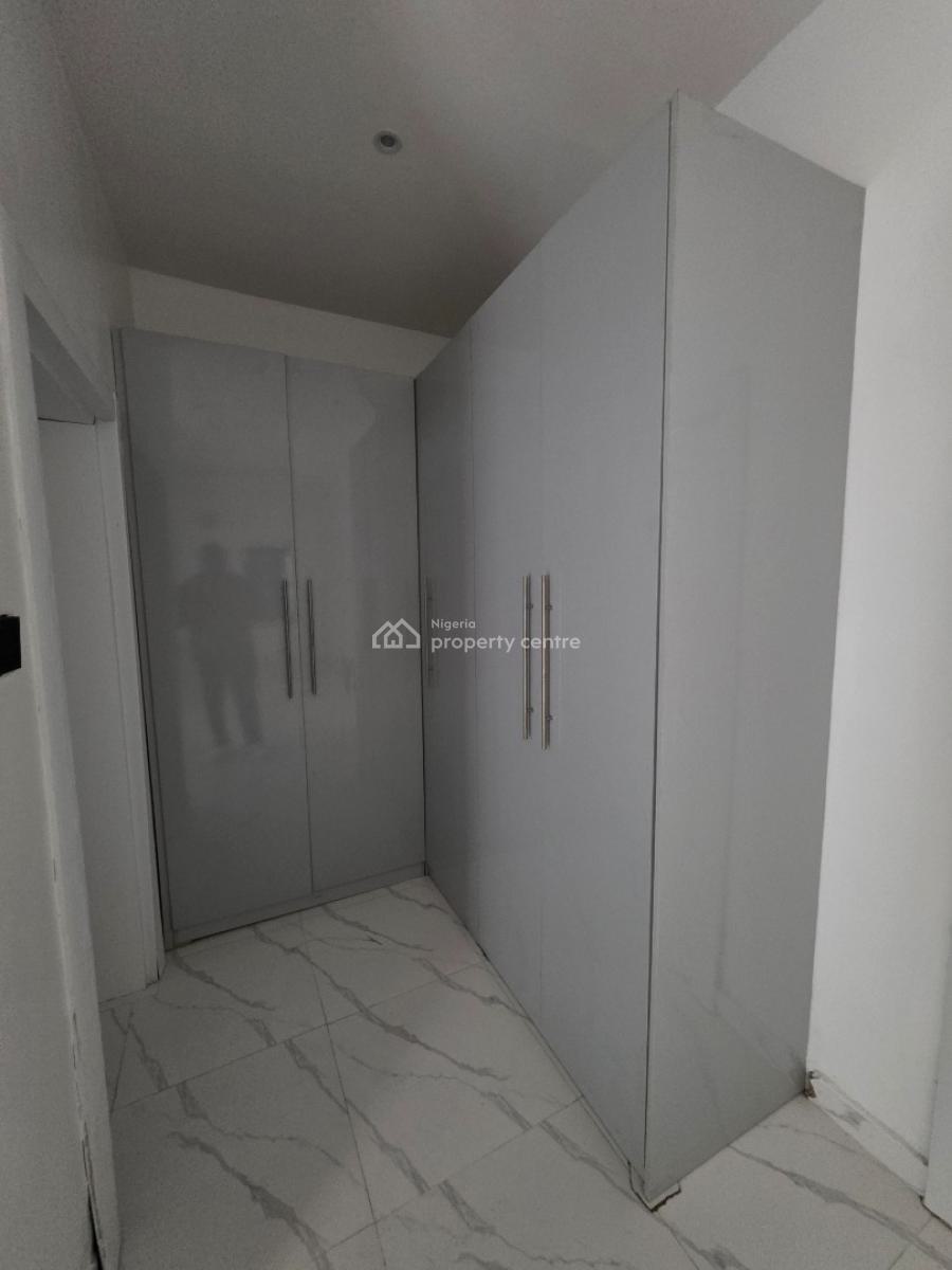 Luxury 3 Bedroom Apartment with Swimming Pool, Off Freedom Way, Lekki Phase 1, Lekki, Lagos, Flat / Apartment for Sale