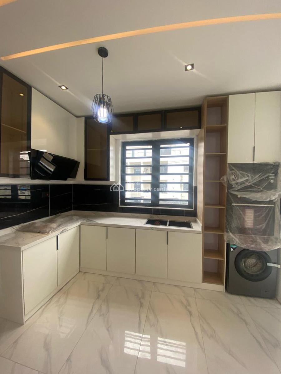 Luxurious & Spacious 2 Bedroom Apartment with Pool, Elevator, Ikate Elegushi, Lekki, Lagos, Flat / Apartment for Rent