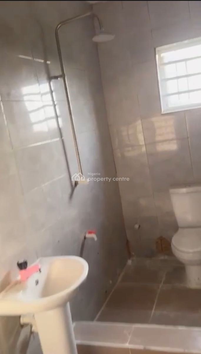 Newly Built 2 Bedroom Flat, Oworonshoki, Kosofe, Lagos, House for Rent