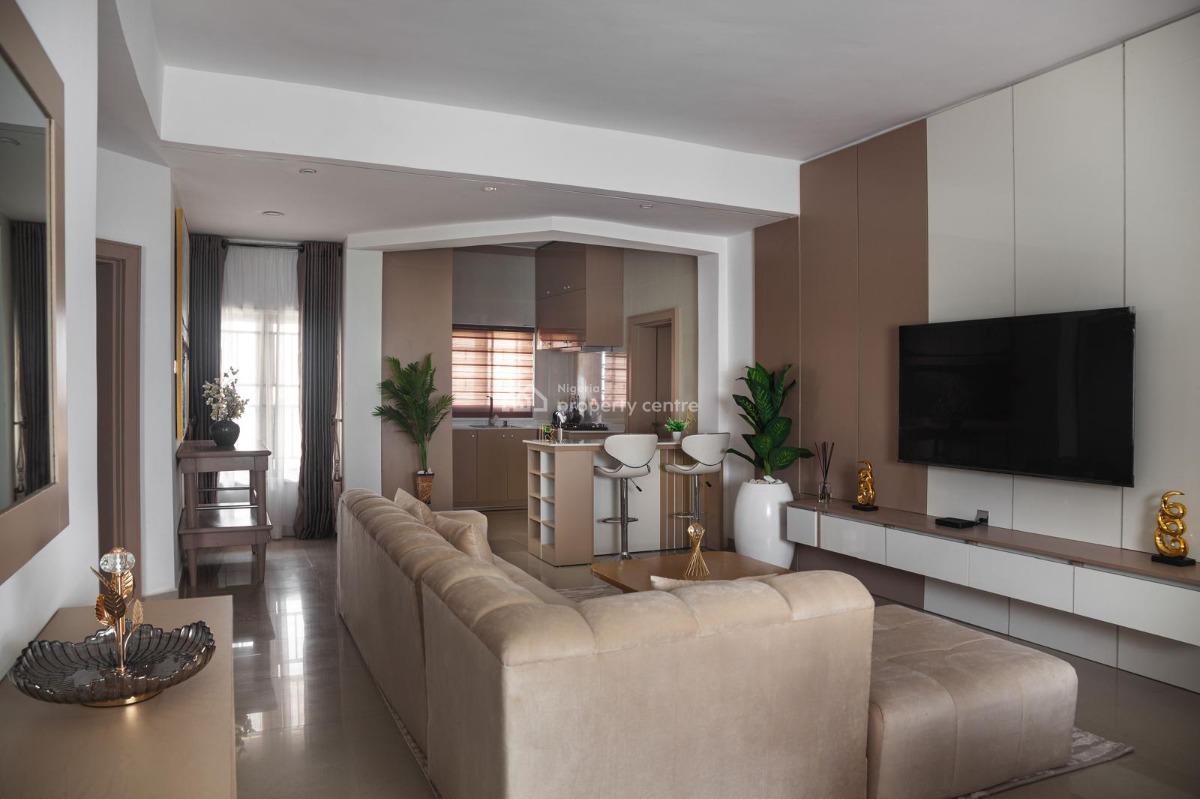 Fully Serviced and Furnished Two Bedroom Apartment, Wuye, Wuye, Abuja, Flat / Apartment for Rent