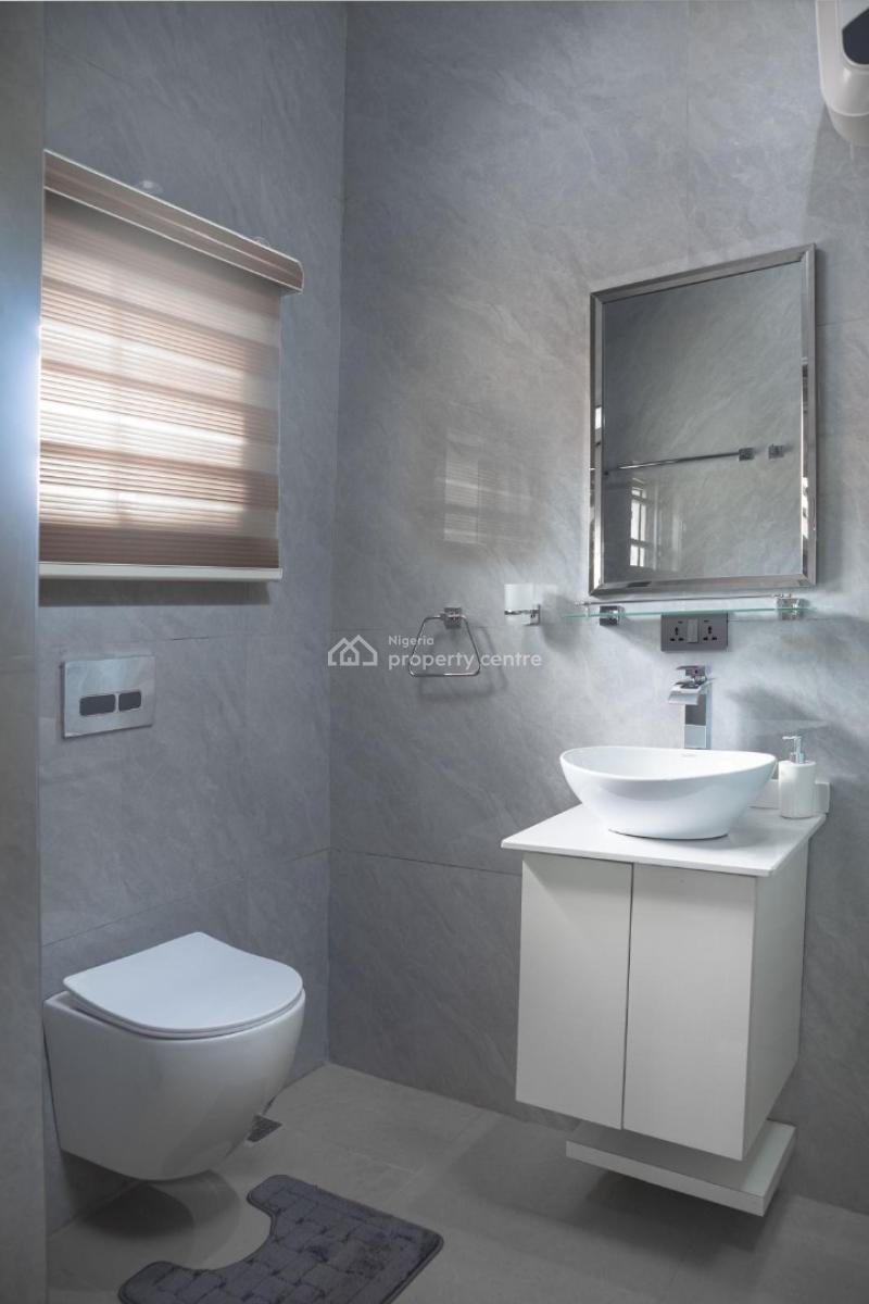 Fully Serviced and Furnished Two Bedroom Apartment, Wuye, Wuye, Abuja, Flat / Apartment for Rent