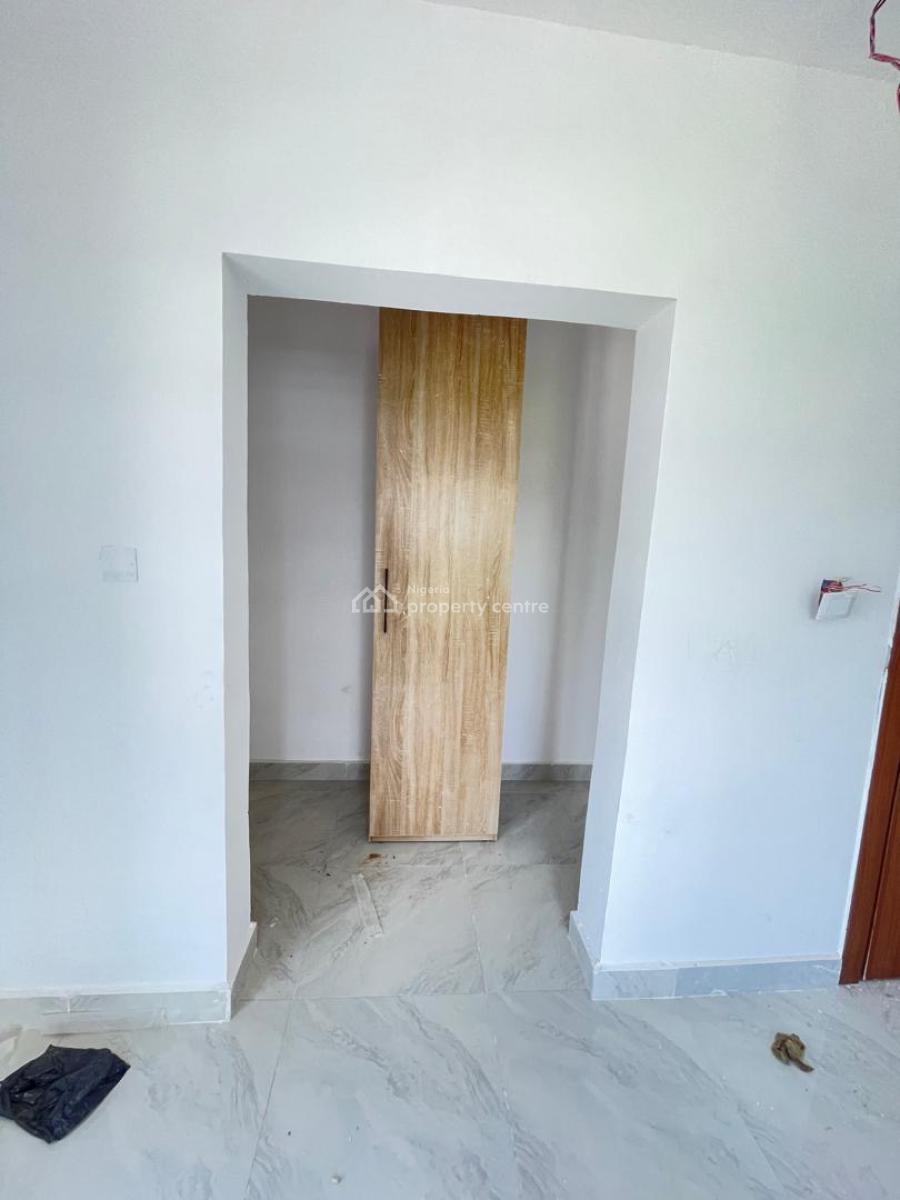 Beautiful 3 Bedroom Maisonette with Functional Elevator, Ikate Elegushi, Lekki, Lagos, Block of Flats for Sale