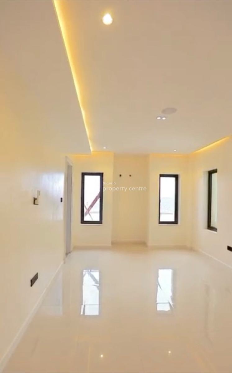 Luxury 3bedroom En-suite Flat +fitted Kitchen, Jahi, Abuja, Block of Flats for Sale