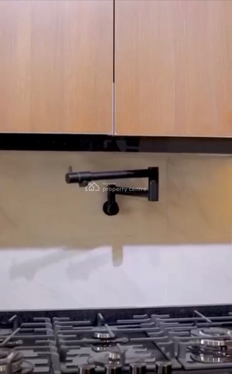 Luxury 3bedroom En-suite Flat +fitted Kitchen, Jahi, Abuja, Block of Flats for Sale