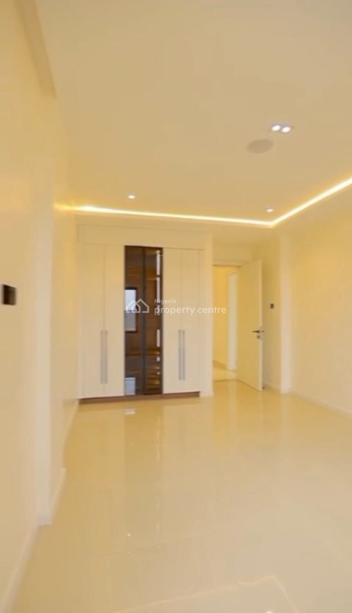 Luxury 3bedroom En-suite Flat +fitted Kitchen, Jahi, Abuja, Block of Flats for Sale