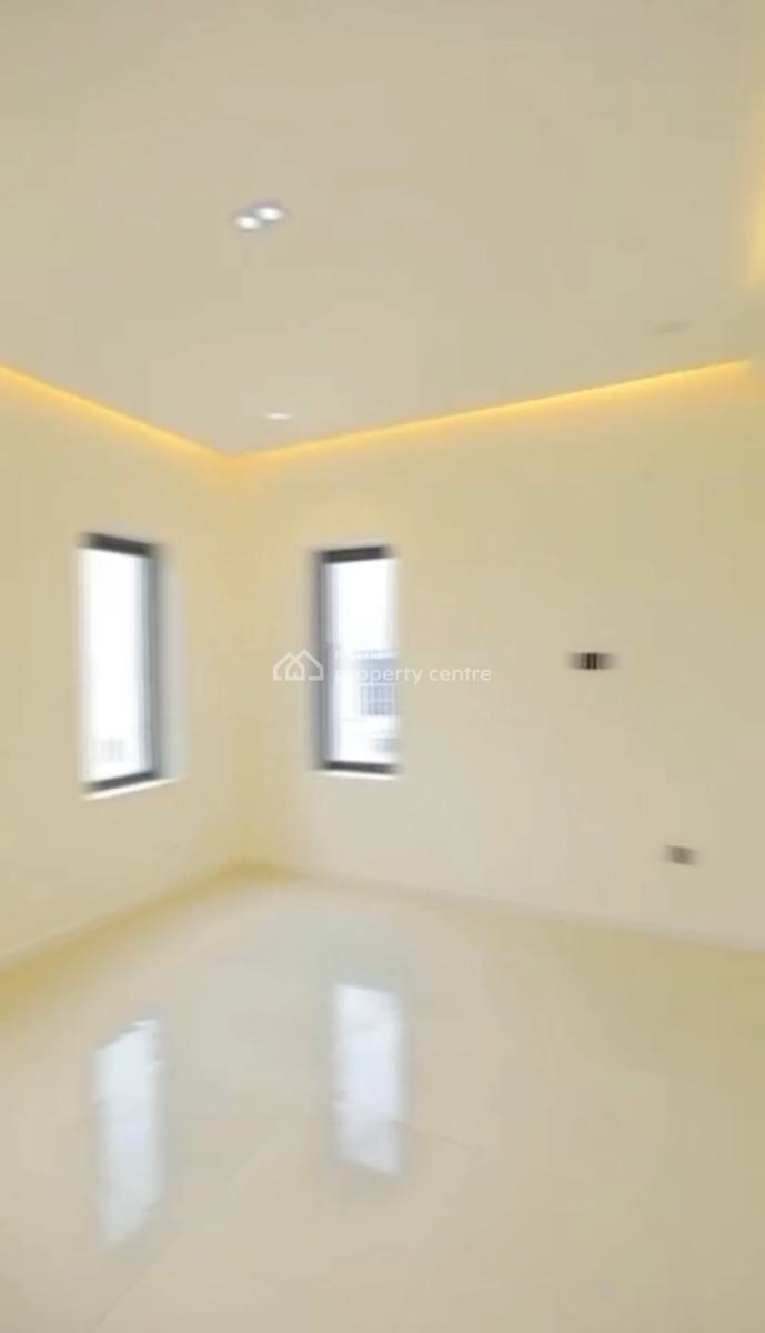 Luxury 3bedroom En-suite Flat +fitted Kitchen, Jahi, Abuja, Block of Flats for Sale