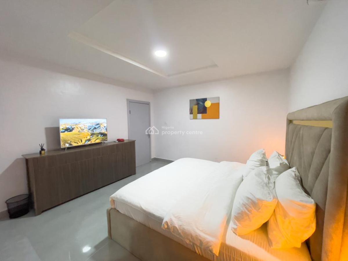 4 Units of Cozy One Bedroom Apartments with Swimming Pool and Mini Gym, Oko Awo Street,off Adetokunbo Ademola,adjacent to Eko Hotel and Suites, Victoria Island (vi), Lagos, Mini Flat (room and Parlour) Short Let