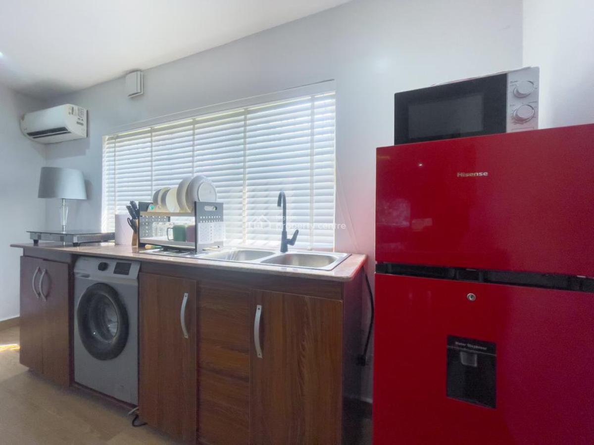 4 Units of Cozy One Bedroom Apartments with Swimming Pool and Mini Gym, Oko Awo Street,off Adetokunbo Ademola,adjacent to Eko Hotel and Suites, Victoria Island (vi), Lagos, Mini Flat (room and Parlour) Short Let