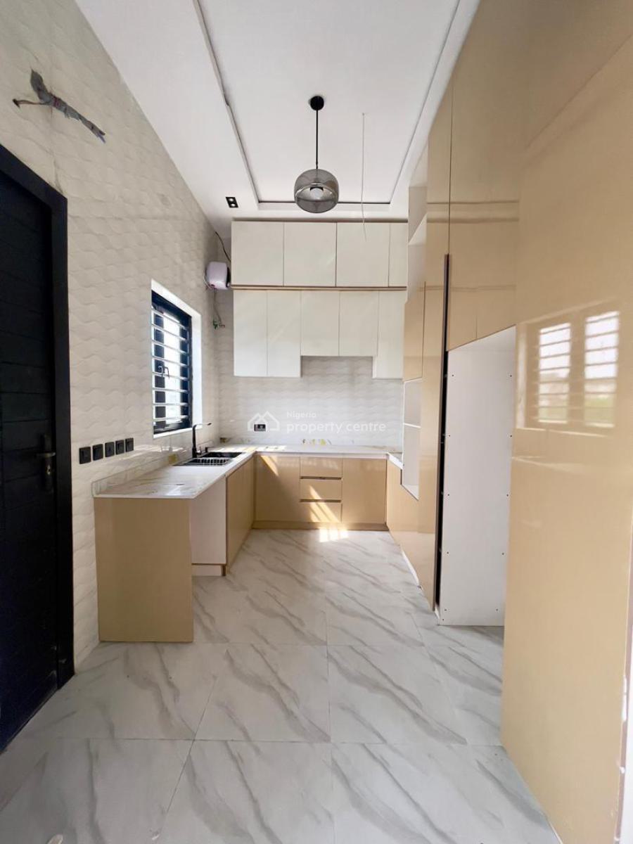 Absolutely Decent 3 Bedroom Terrace Duplex with Bq, Ikota, Lekki, Lagos, Terraced Duplex for Sale