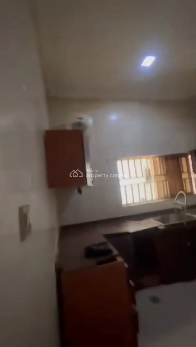 Spacious 3 Bedroom Flat, Durumi, Abuja, Flat / Apartment for Rent
