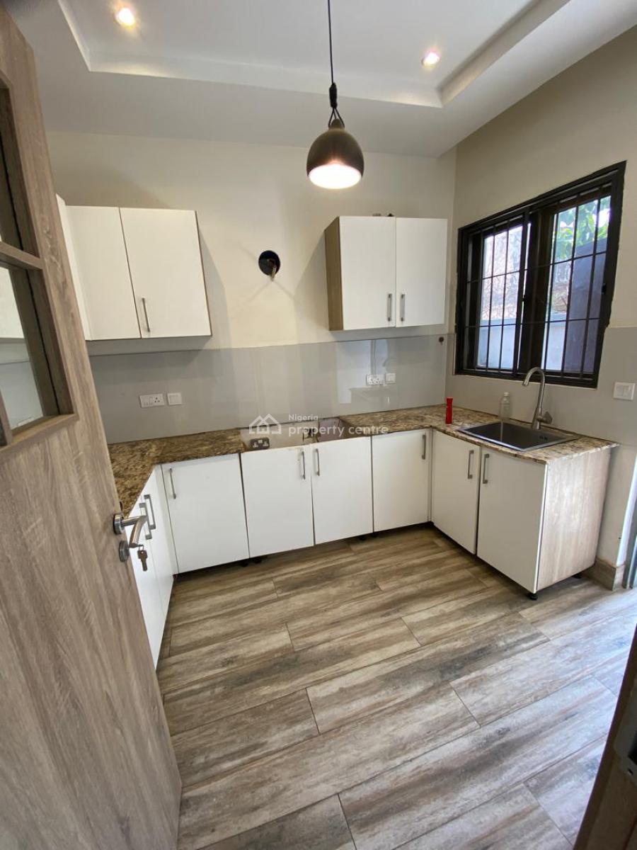 Luxury 3bedroom Flat (upstairs), News Engineering Area, Dawaki, Gwarinpa, Abuja, Flat / Apartment for Rent